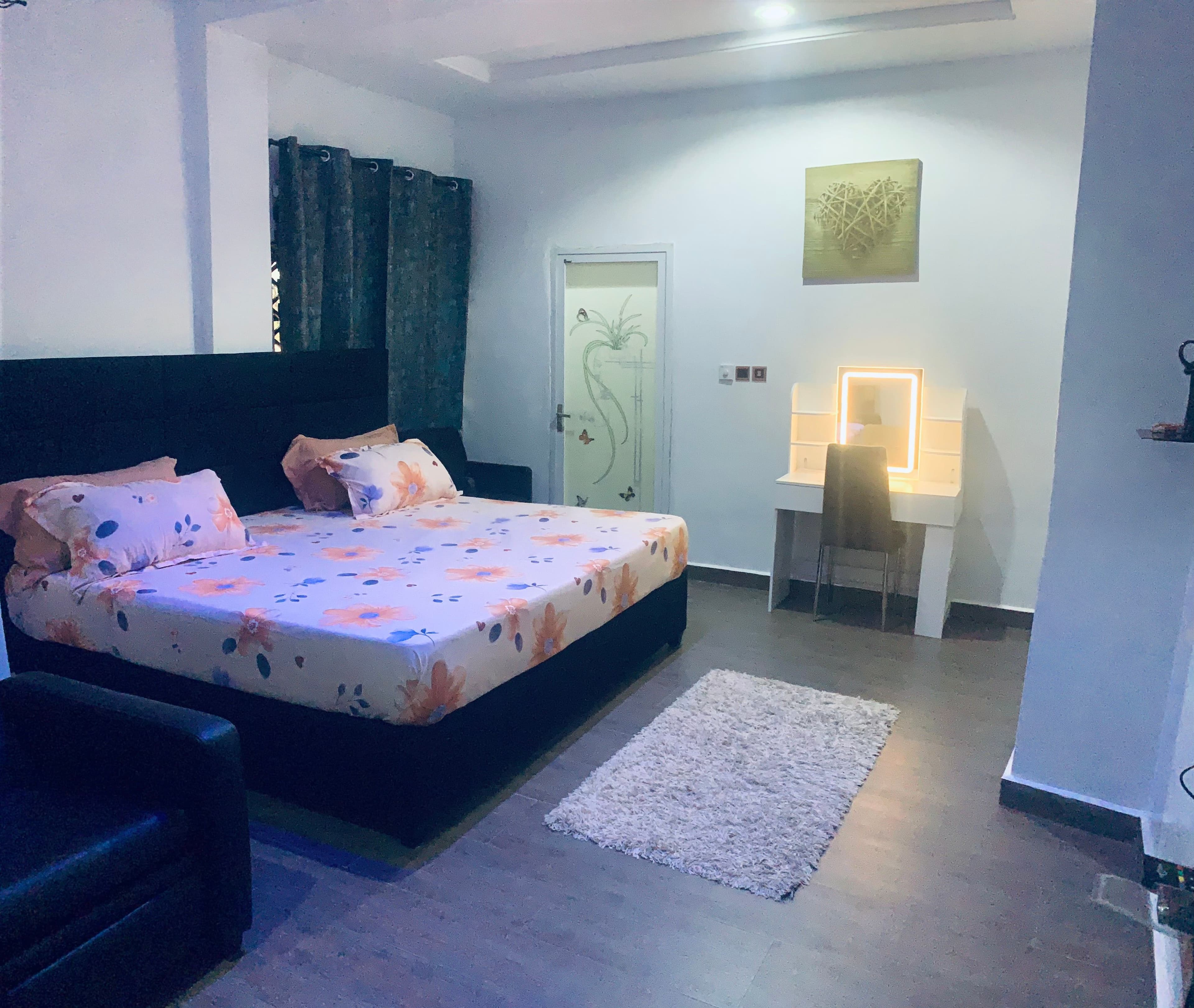 Executive Hillside Suite